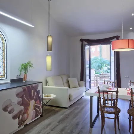 Apartment Sagrada Familia