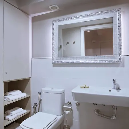 Sagrada Familia Apartment Barcelona